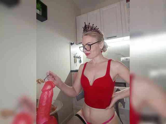 CheapSlutOnline webcam
