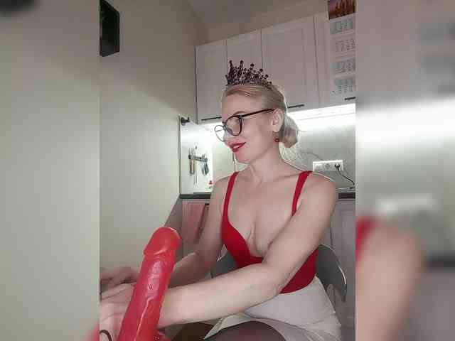CheapSlutOnline webcam