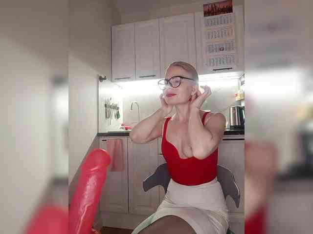 CheapSlutOnline webcam