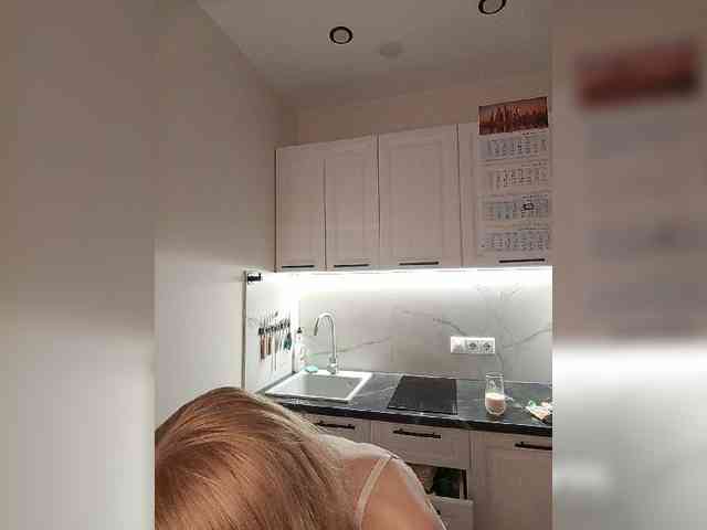 WomenS webcam