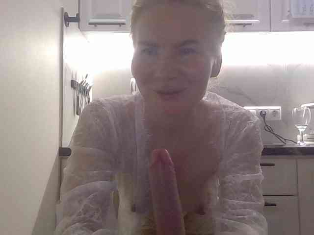 WomenS webcam