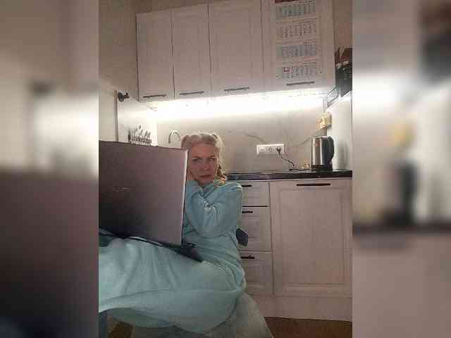 CheapSlutOnline