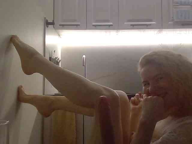 WomenS webcam