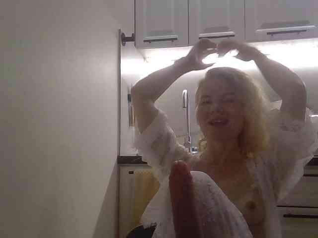 WomenS webcam