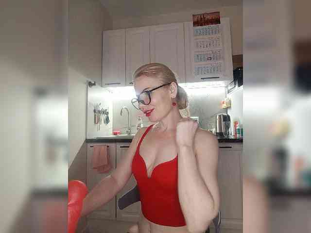 CheapSlutOnline webcam