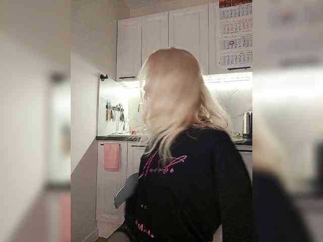 MrMrsLoungeSexBar webcam