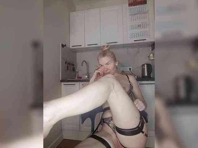 MrMrsLoungeSexBar webcam