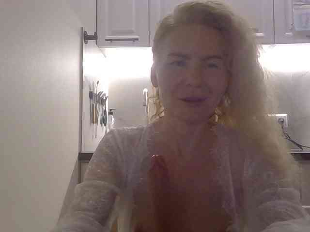 WomenS webcam
