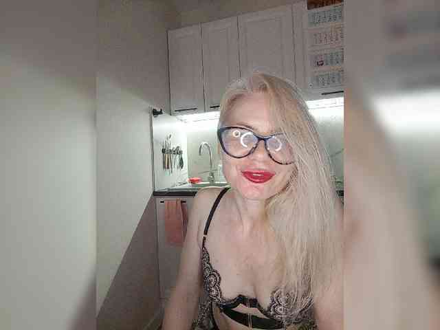 CheapSlutOnline webcam