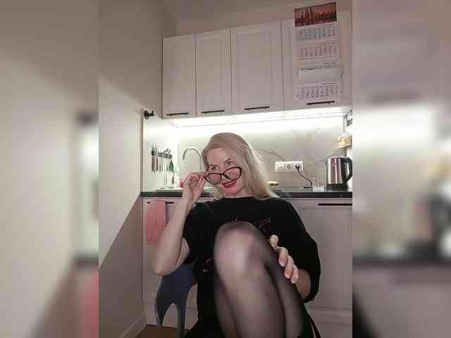 MrMrsLoungeSexBar webcam