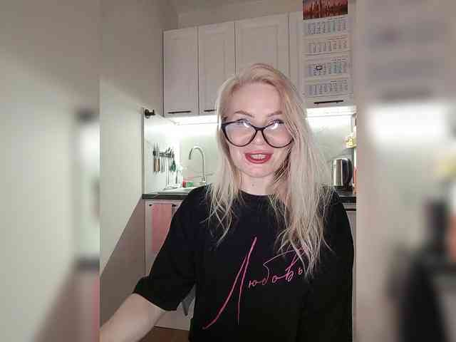 MrMrsLoungeSexBar webcam