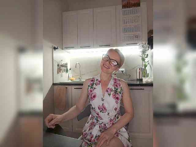 WomenS webcam