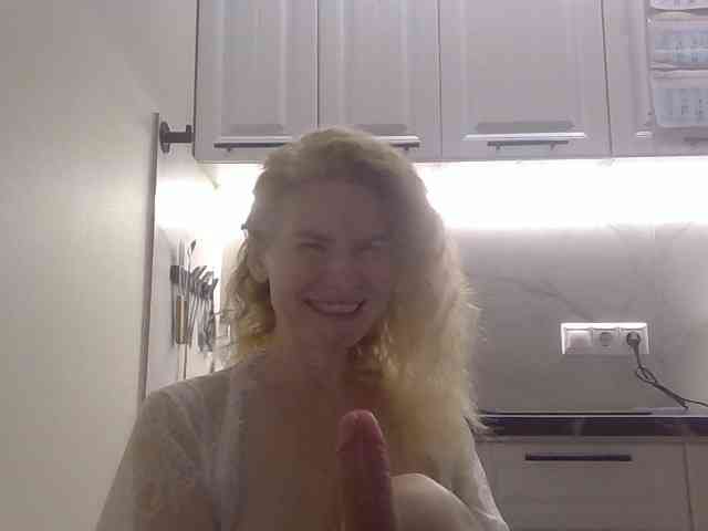 WomenS webcam
