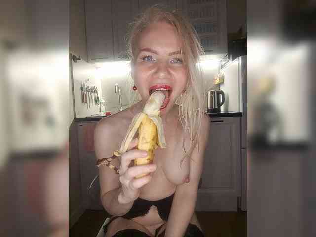 MrMrsLoungeSexBar webcam