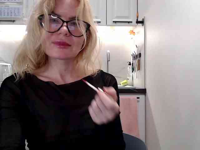 WomenS webcam