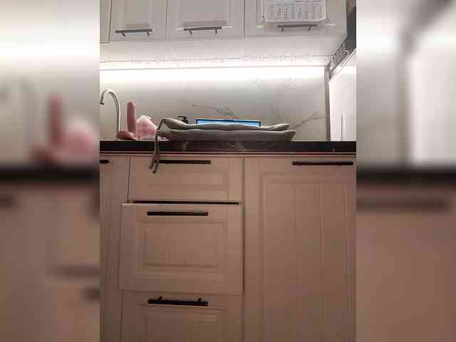 WomenS webcam