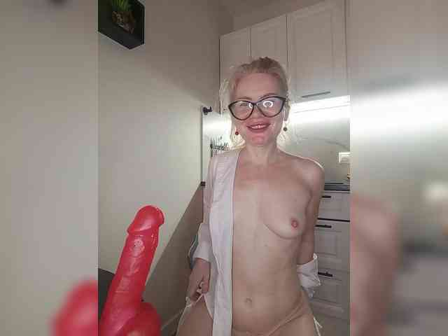 MrMrsLoungeSexBar webcam