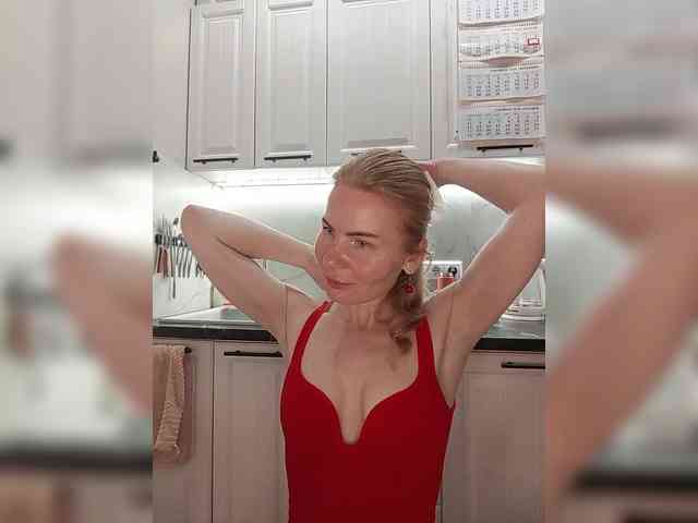 WomenS webcam