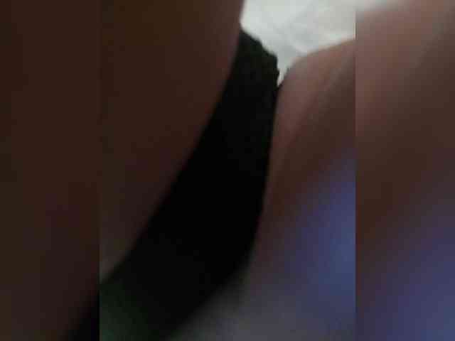 WomenS webcam