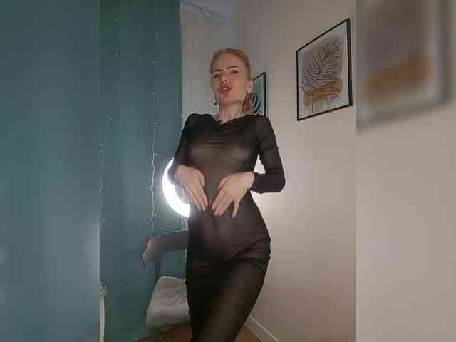 WomenS webcam