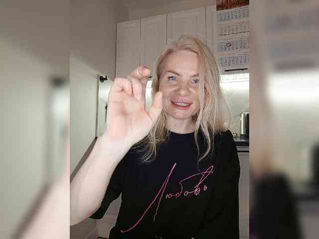 MrMrsLoungeSexBar webcam