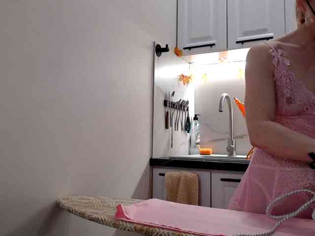 WomenS webcam