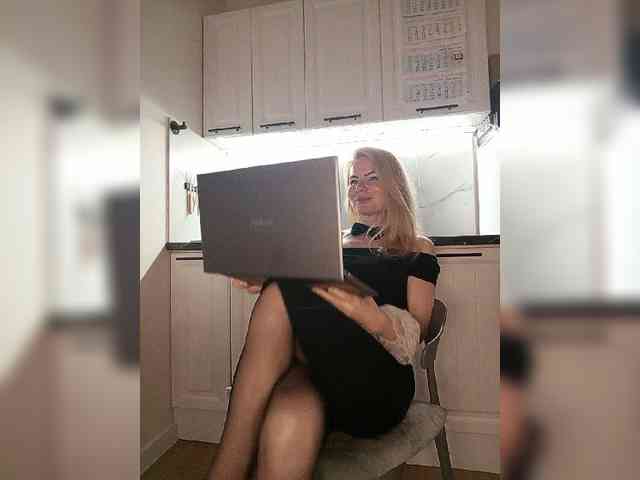 miss-1m Sex Cam Show