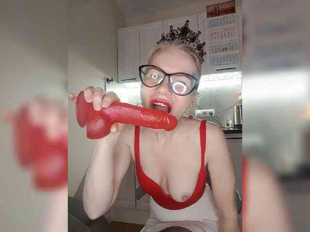 CheapSlutOnline webcam
