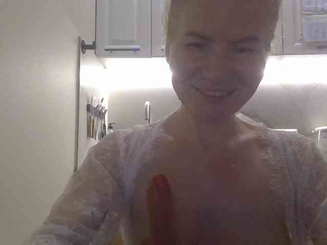 WomenS webcam