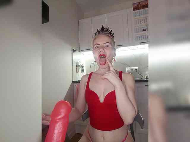 CheapSlutOnline webcam
