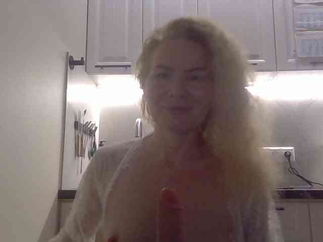 WomenS webcam