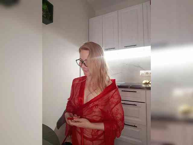 WomenS webcam