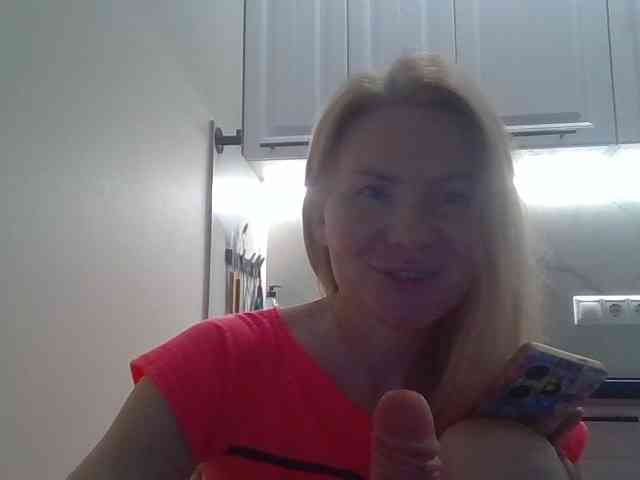 WomenS webcam
