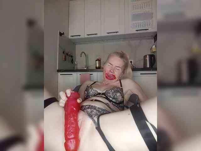 CheapSlutOnline webcam