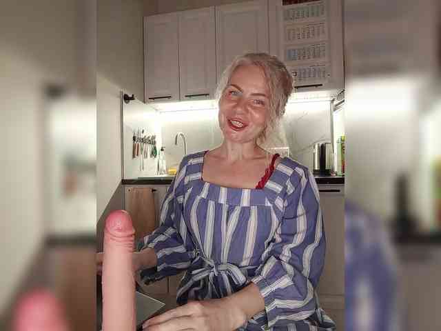 WomenS webcam