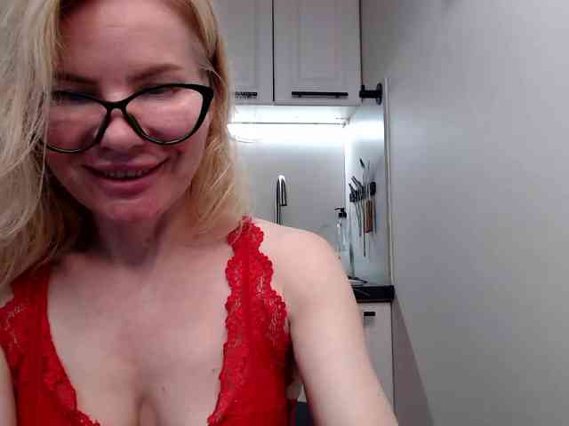 WomenS webcam