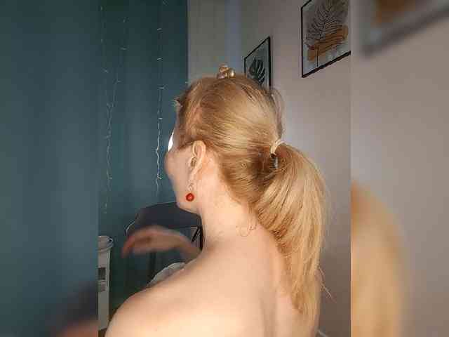 Model: WomenS