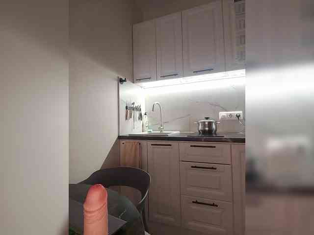 WomenS webcam