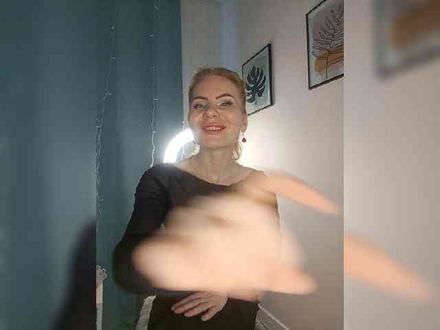 WomenS webcam