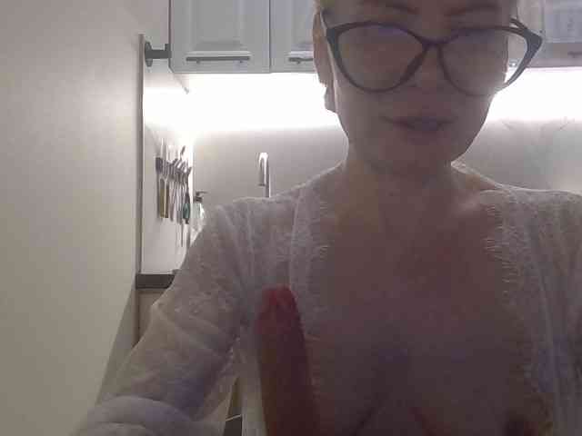 WomenS webcam