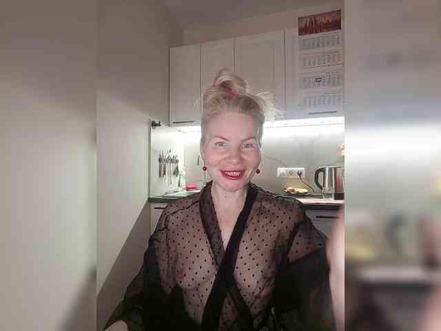 MrMrsLoungeSexBar webcam