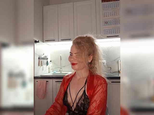 WomenS webcam