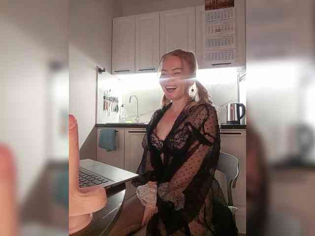 WomenS webcam