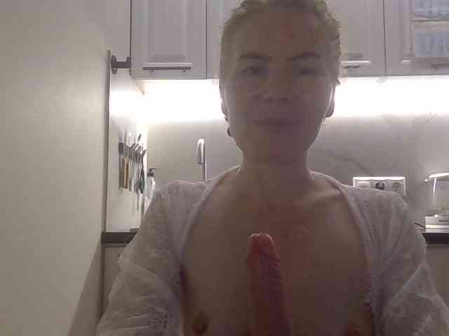 WomenS webcam