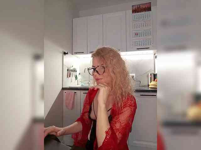 WomenS webcam