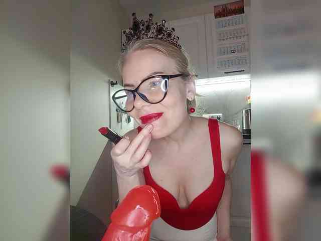 CheapSlutOnline webcam