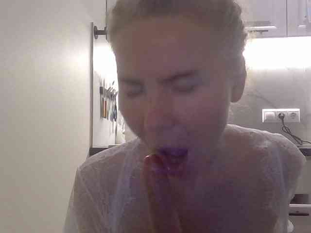 WomenS webcam