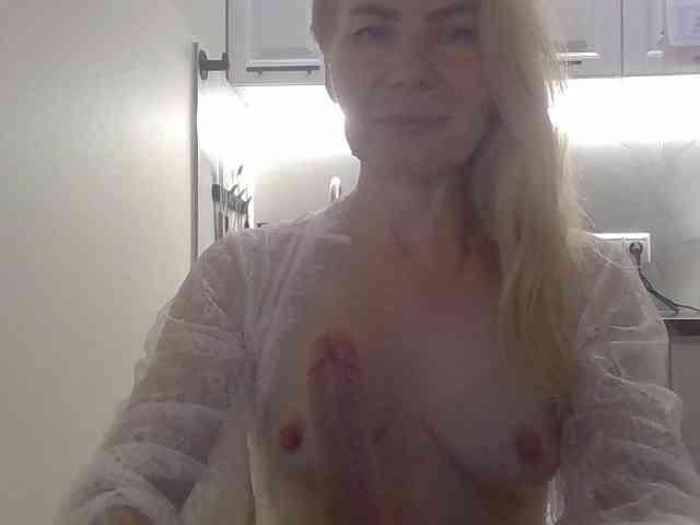 WomenS webcam