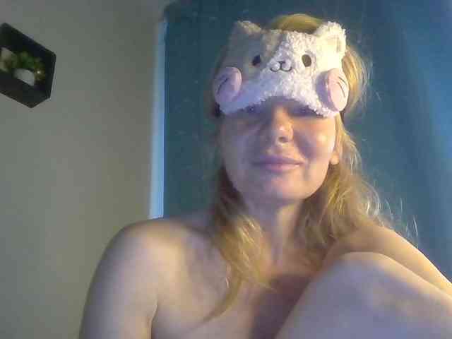 WomenS webcam