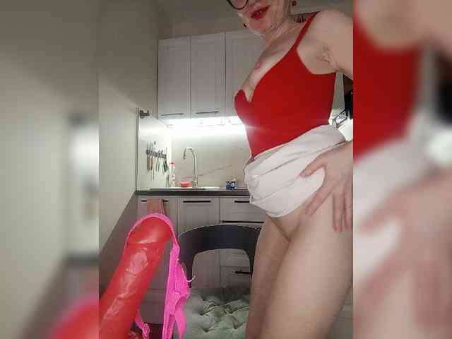 CheapSlutOnline webcam